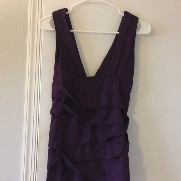 Vintage forever, 21 deep V neck tank going out top - Picture 3 of 3
